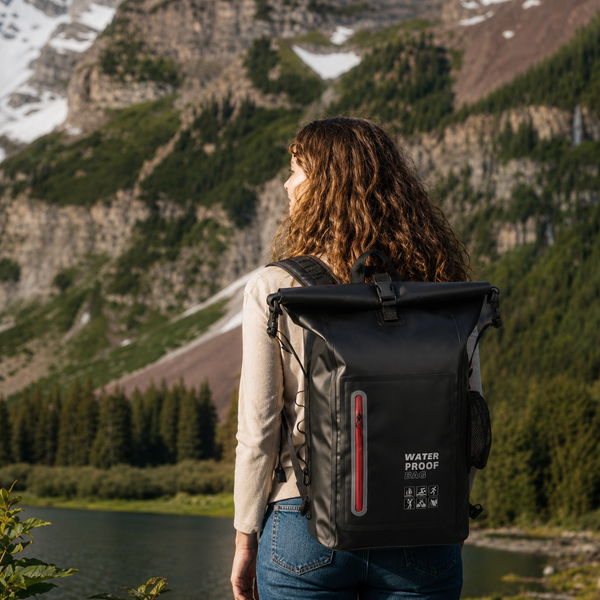 Vattentät drybag-ryggsäck 25 liter i 500D PVC för kajak, rafting och bad