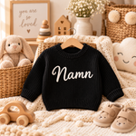 Babytröja svart med stickat namn